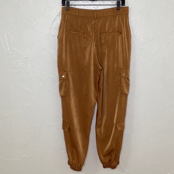 L’Academie high rise cargo pants golden cooper ankle gathered pants size Medium - Picture 4 of 12